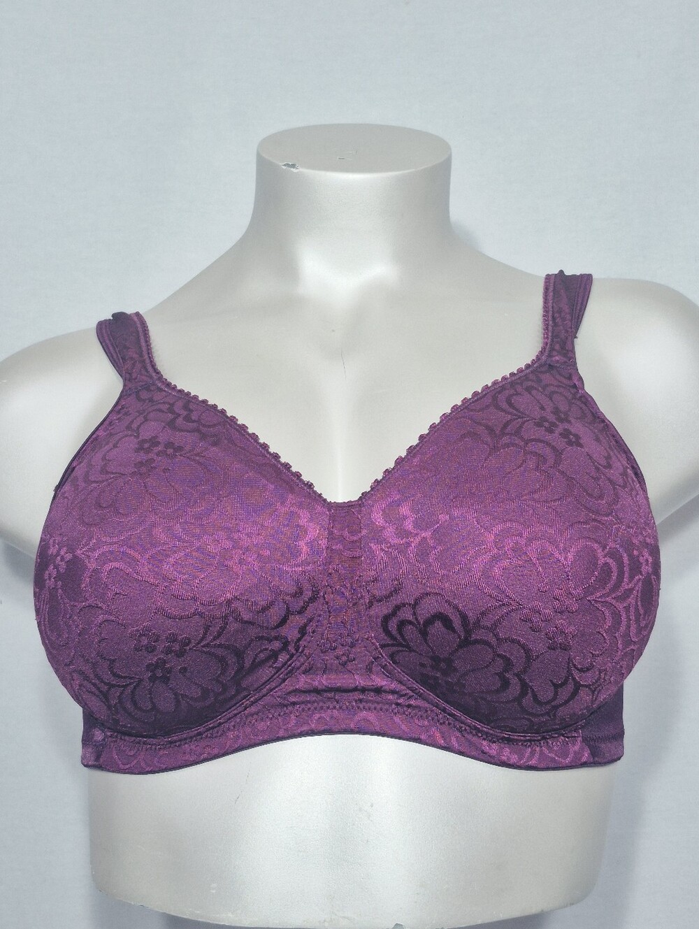 38DD Playtex 18 Hour Lift & Support Wire Free Bra Berry